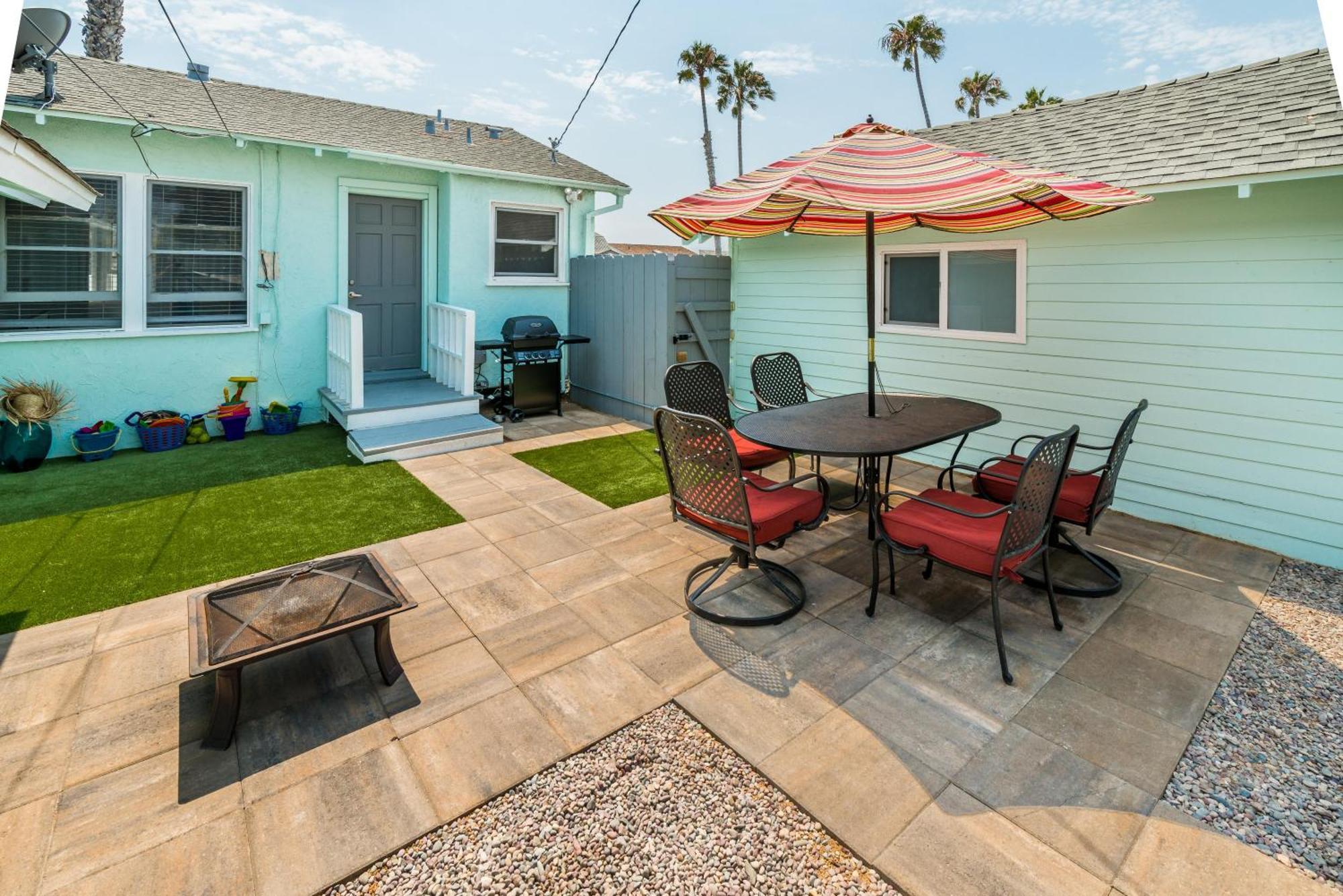 Pacific Bungalow In Oceanside With Backyard & Tiny House Exteriér fotografie
